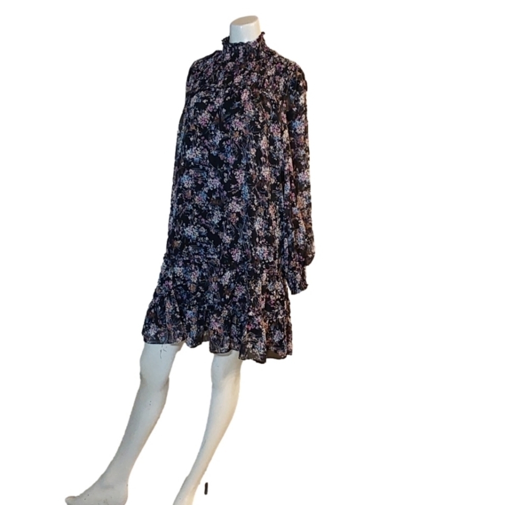 CECE NWT SMOKED NECK FLORAL LONG SLEEVES KNEE HIGH DRESS SIZE MEDIUM - Picture 4 of 6